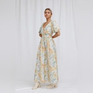 Significant Other - Elina Dress Island Bouquet